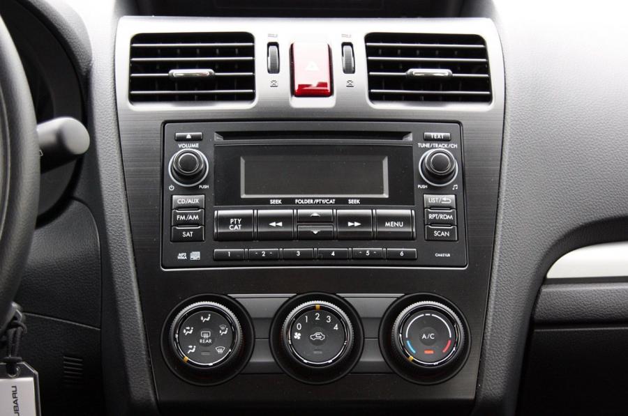  Subaru Impreza 2012 года  (фото 16 из 120)